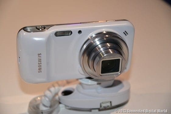 CDW Samsung Galaxy S4 zoom - 11