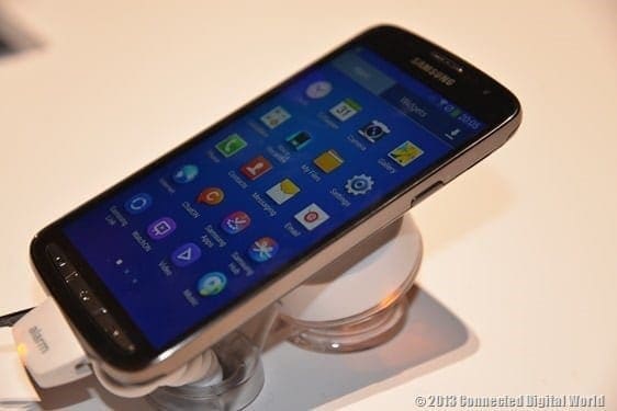 CDW Samung Galaxy S4 Active - 12