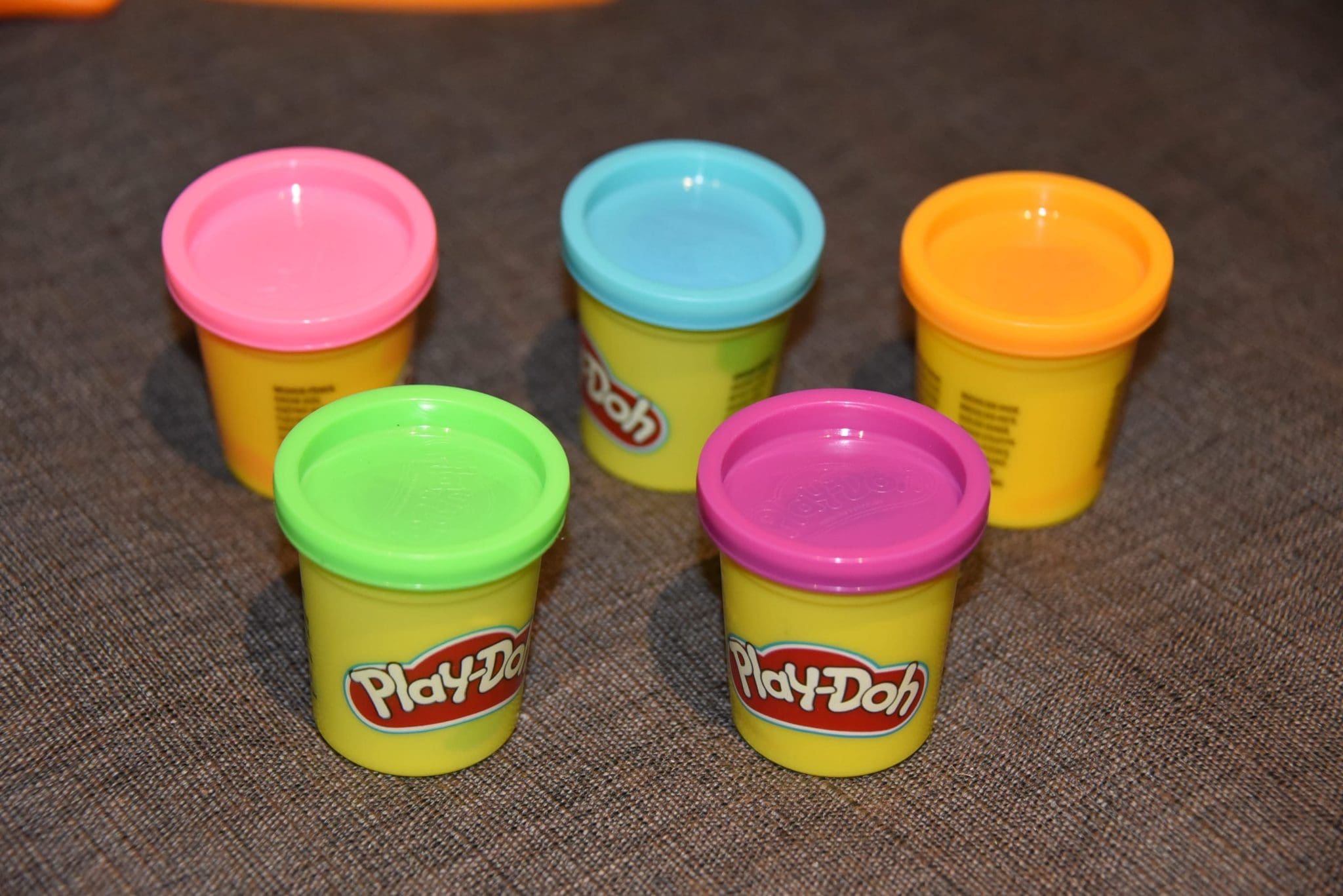 play doh cut and buzz